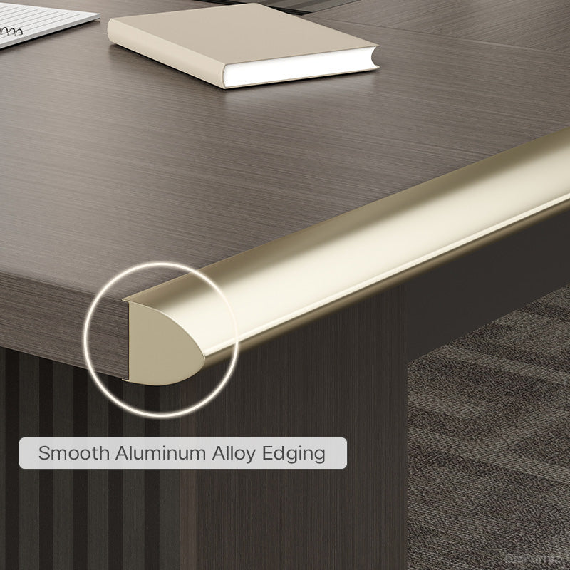 Sleek Bullet-Shaped Edges